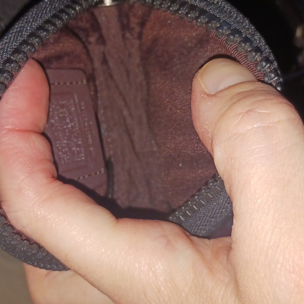 Coach Villians Crossbody Bag With Patches, Pouch And Villian Hankerchief - Picture 7 of 16